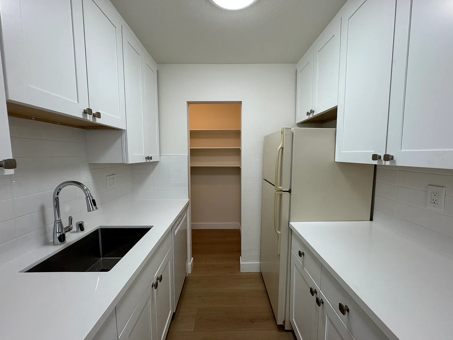 1 bed, 550 sqft, $2,095 — Photo 4