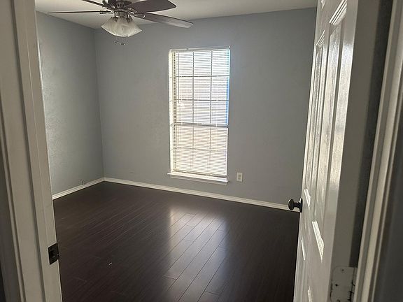 5th image of 2809 Rocklake Ct