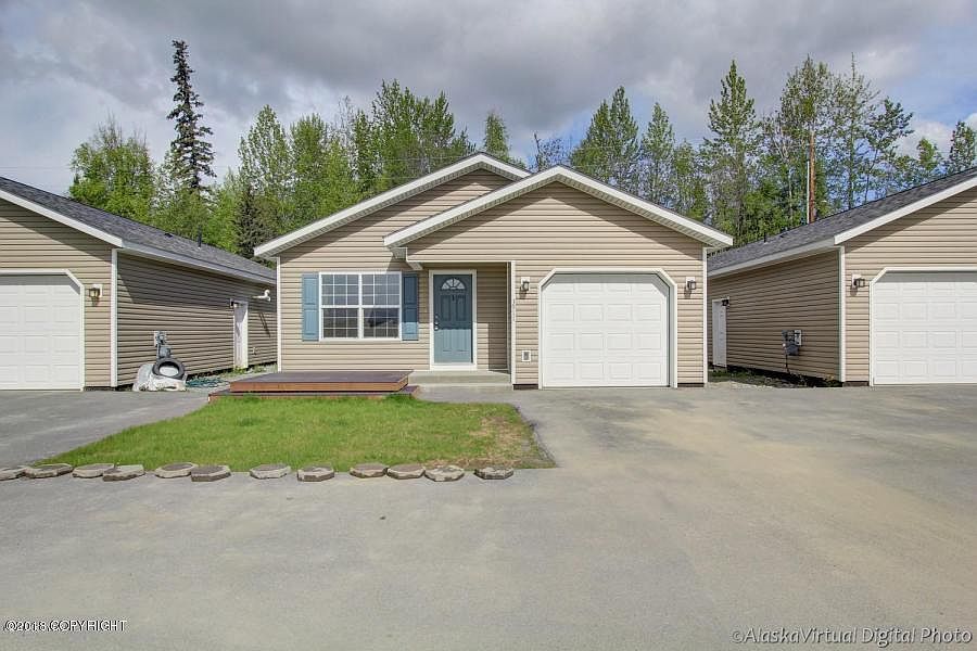 1st image of 3911 W Tweed Ct #2