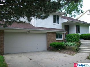 16961 Woolworth Cir, Omaha, NE 68130
