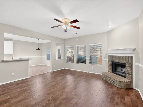 1088 Appaloosa Cir, Fort Worth, TX 76179