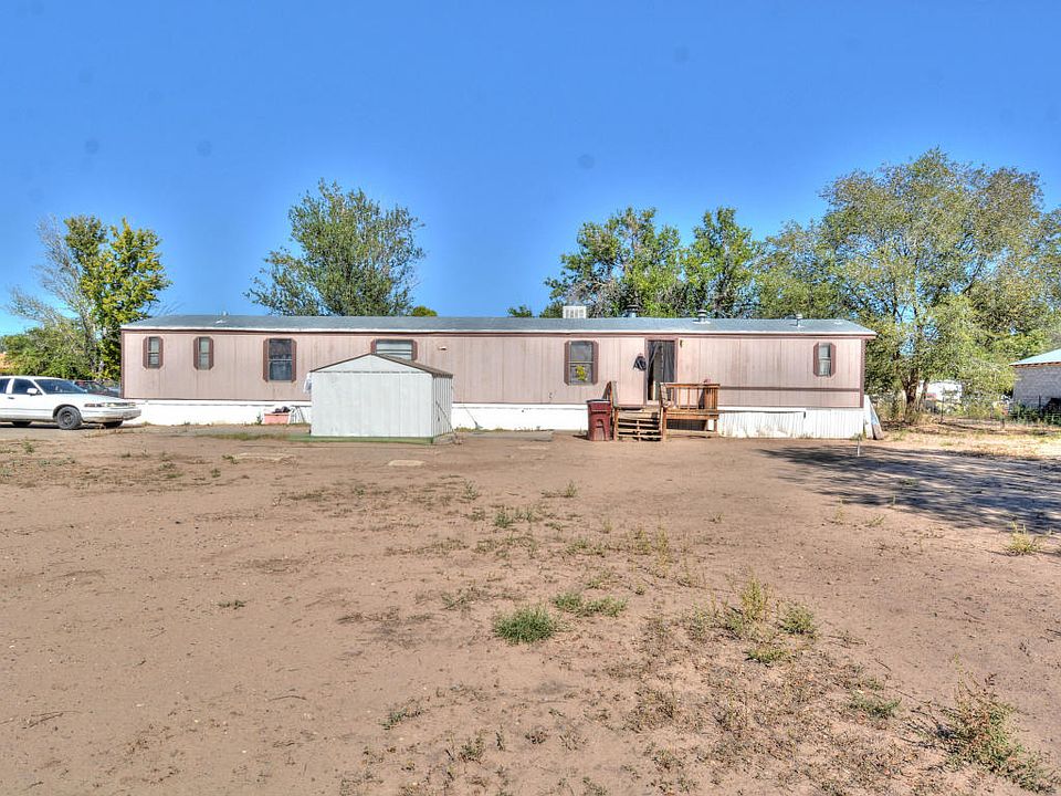 1st image of 550 Sego Lily St