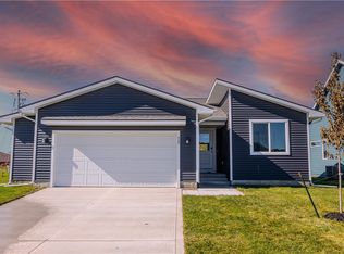 420 Springer Ct, Madrid, IA 50156