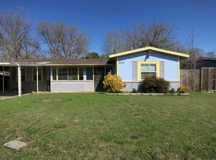 2117 Cloverdale St, Arlington, TX 76010