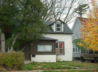 3225 Gabriel Ave, Zion, IL 60099