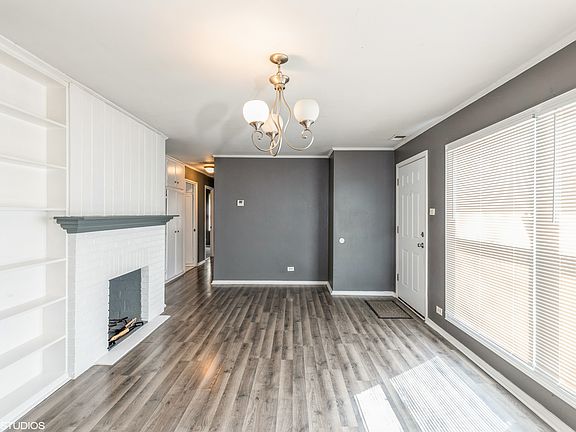 3rd image of 236 Mantua St