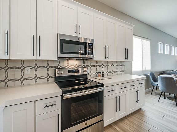 5th image of 10392 E Pine Valley Dr