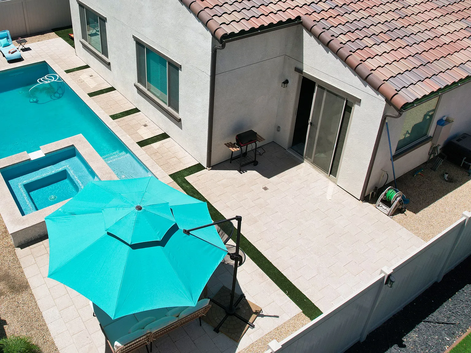 4 bed, 2000 sqft, $4,500 — Photo 4