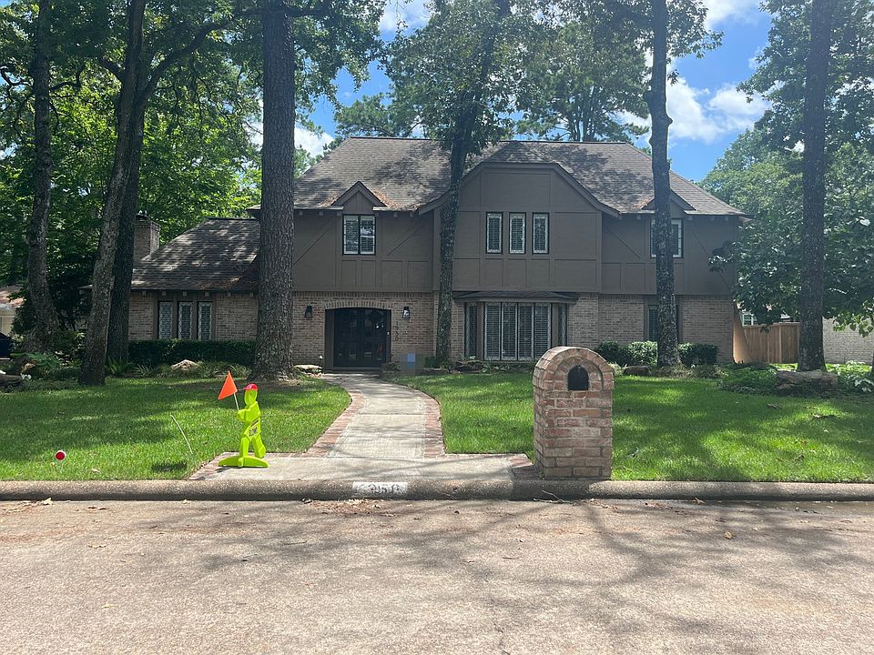 1st image of 1950 River Falls Dr
