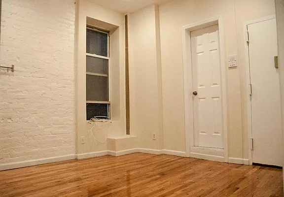 Rented by Town Residential | media 35