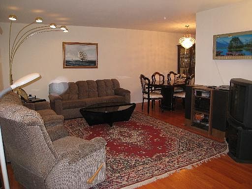 2nd image of 9412 N Ozark Ave