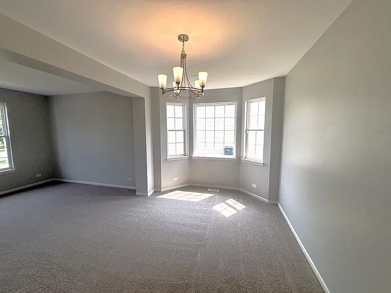 1527 Somerfield Dr — Photo 7