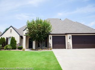 4303 W Warbal Trl, Rogers, AR 72758