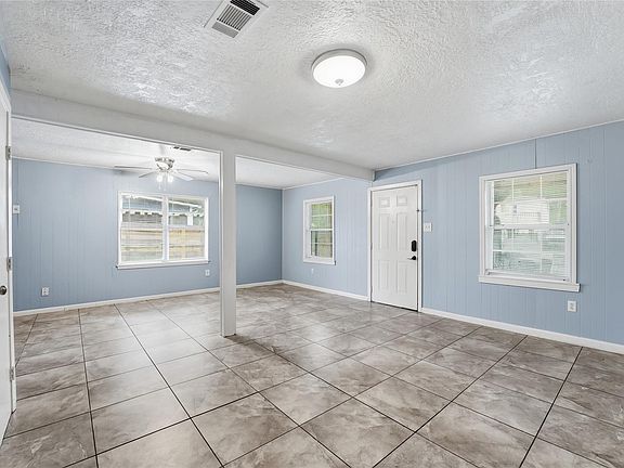 4th image of 6526 Linden St