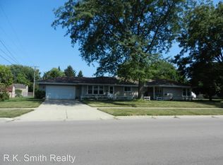 2319 Black Bridge Rd, Janesville, WI 53545