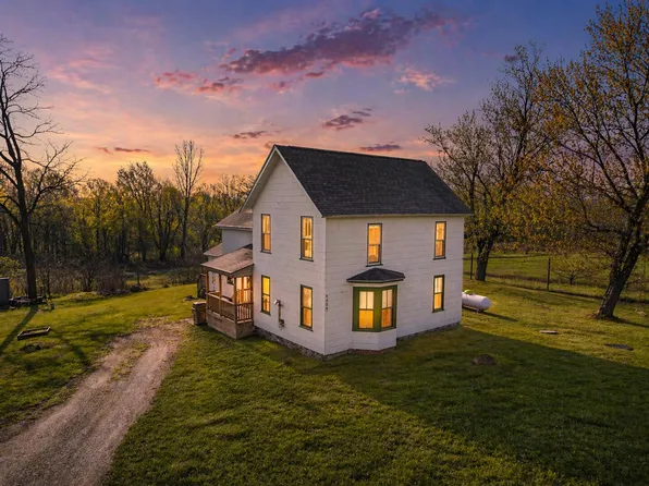 6555 N Coloma Rd, Coloma, MI 49038