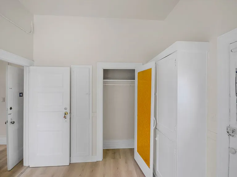 2509 Dana St — Photo 8