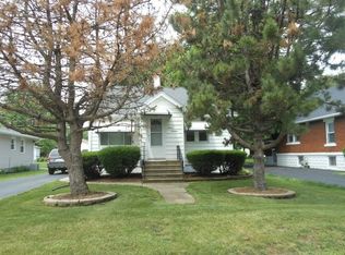 1619 Cora St, Crest Hill, IL 60403