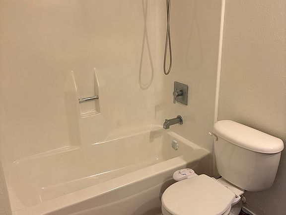 4th image of 8110 Winter Gardens Blvd Unit 9