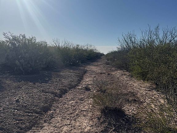 2nd image of 364 Ranch Rd