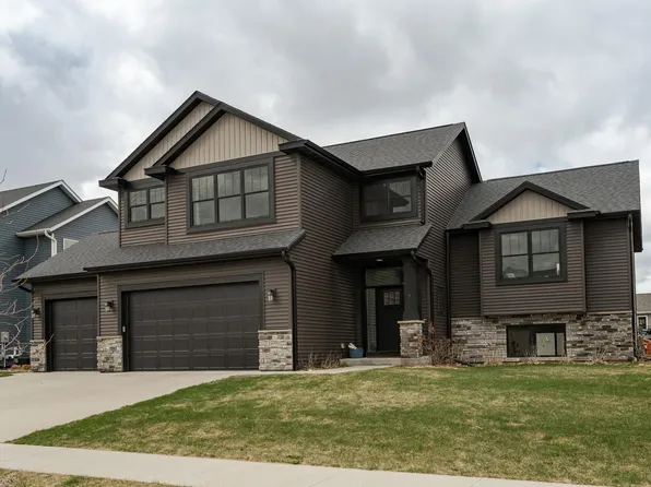2380 Starburst Dr SW, Rochester, MN 55902