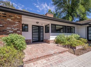 5456 Bothwell Rd, Tarzana, CA 91356