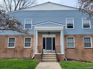 509 E University Dr APT 503, Rochester, MI 48307
