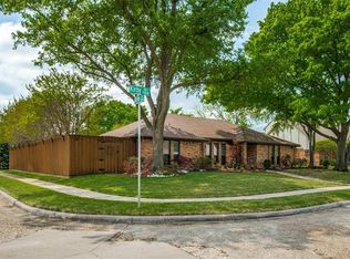 2204 Kirby Dr, Plano, TX 75075