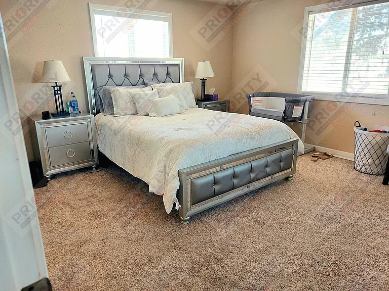 505 Highridge Ct — Photo 10