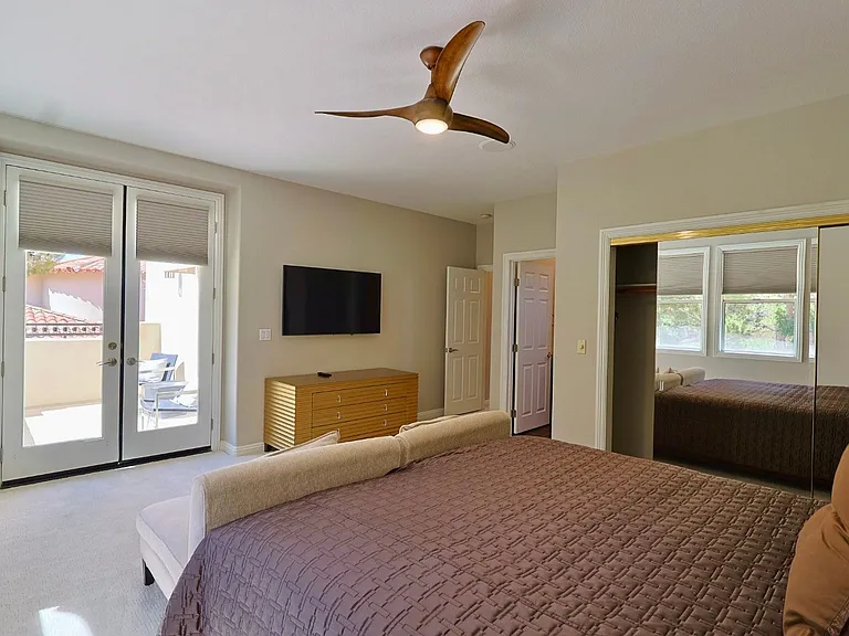 12047 Oakland Hills Dr — Photo 58