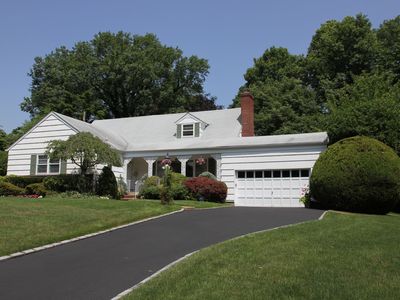 87 Brook St, Garden City, NY, 11530