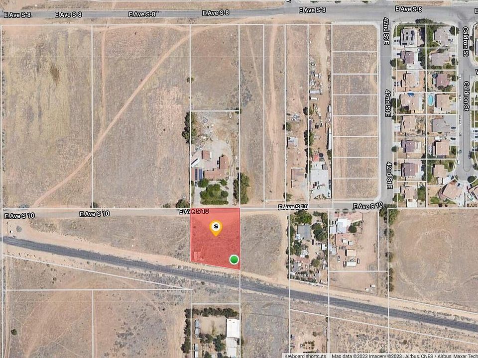 1st image of S10 Avenue Vic #41