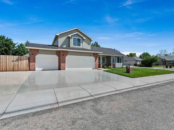 1986 E Griffon St, Meridian, ID 83642