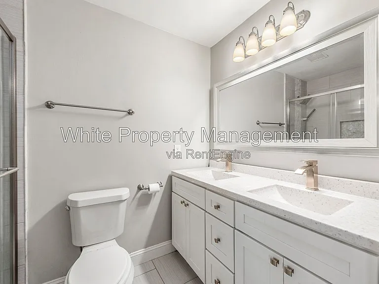 437 Clarkson Green St — Photo 12