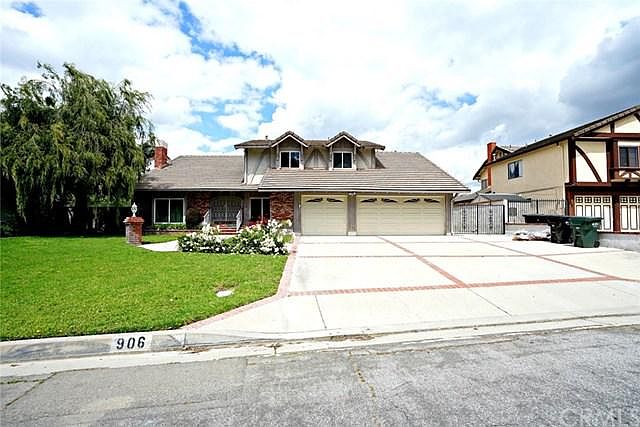 1st image of 906 Heritage Dr