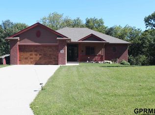 18111 Nicholas Rd, Plattsmouth, NE 68048