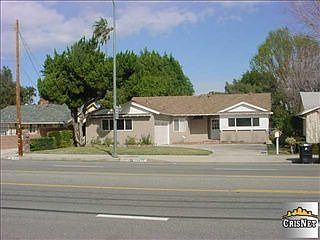 1st image of 22823 Burbank Blvd