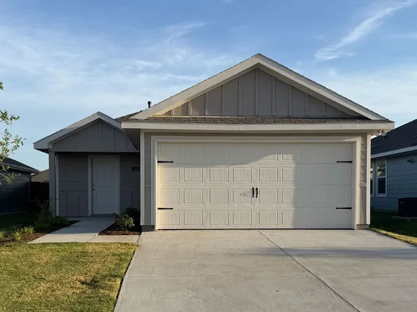 1156 Northfield Dr, Caddo Mills, TX 75135