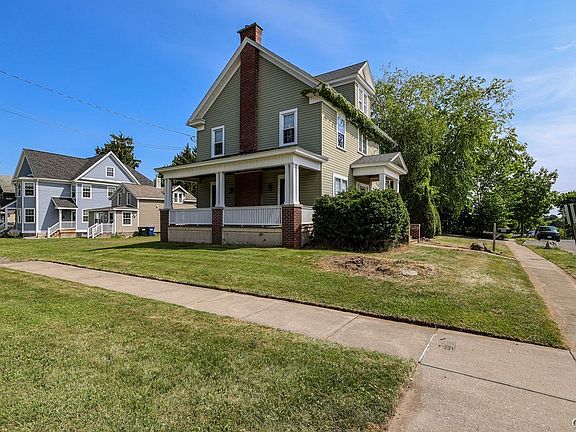 2nd image of 400 Avery Ave