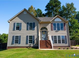 441 Battersea Ln, Richmond, VA 23223