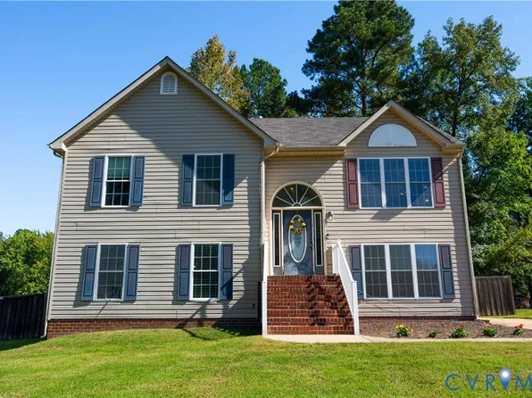 441 Battersea Ln, Richmond, VA 23223