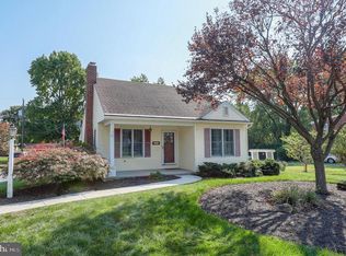 80 W Oregon Rd, Lititz, PA 17543