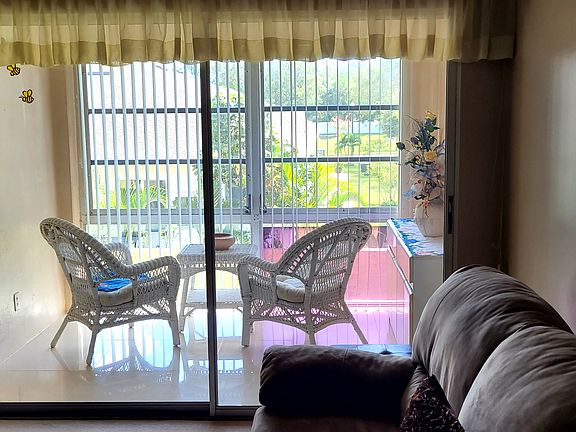 5th image of 1845 S Highland Ave APT 10-21