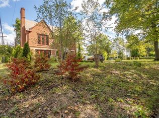 3155 Ludlow Rd, Shaker Heights, OH 44120