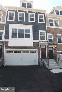 929 Thurston Ln, Glen Burnie, MD, 21060