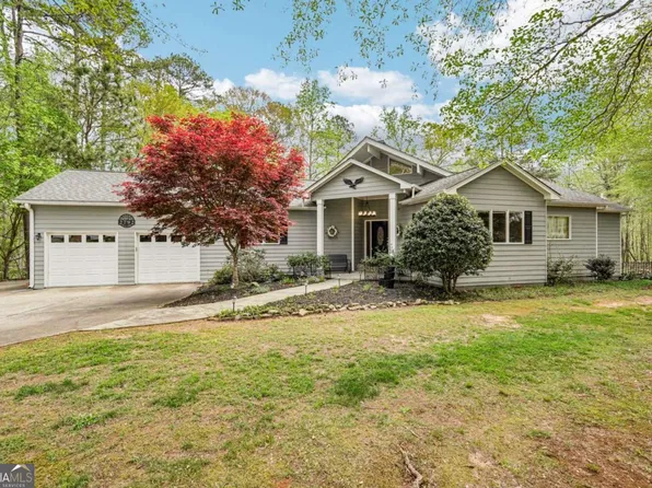 2792 Cliffview Dr SW, Lilburn, GA 30047