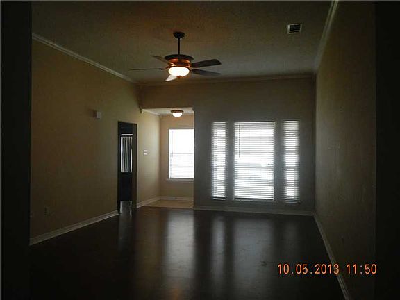 2nd image of 18 Jasmine Ln