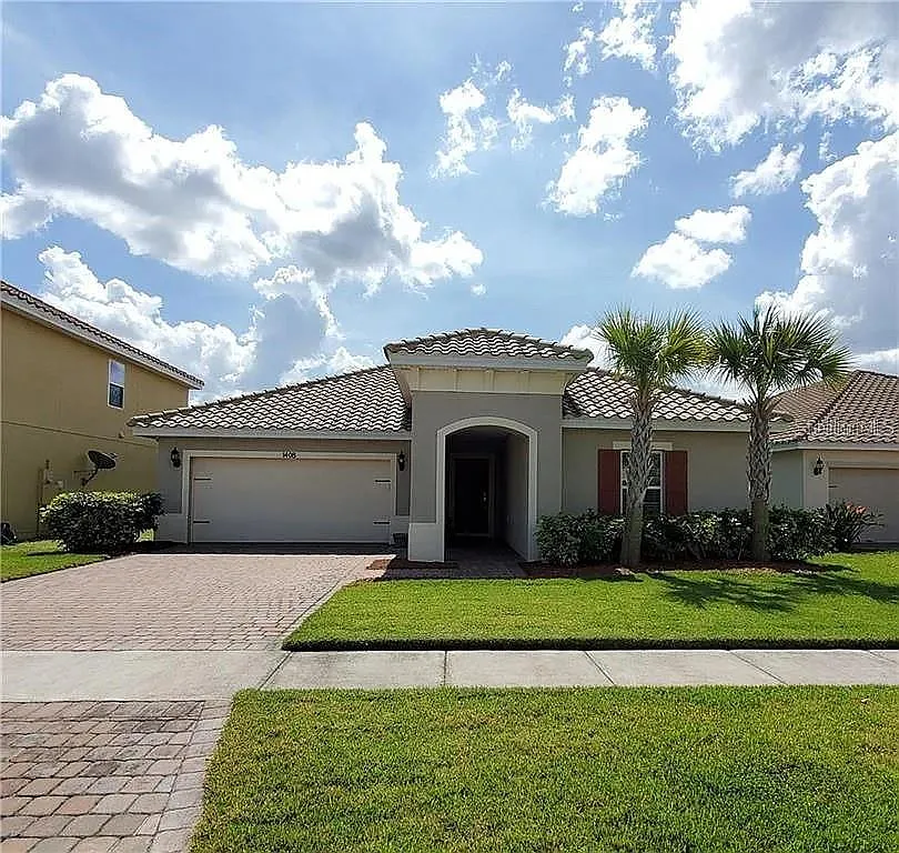 3 bed, 2.0 bath, 2138 sqft, $2,850 — Photo 2