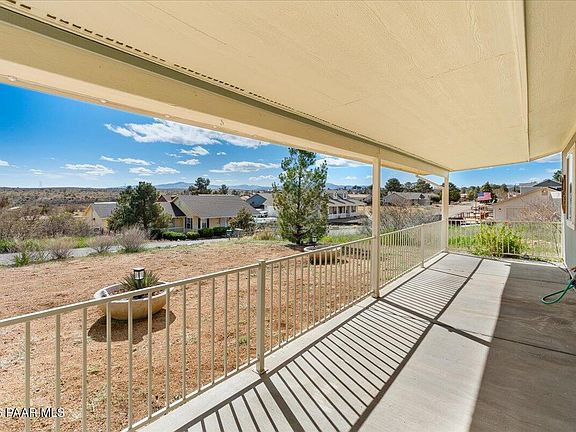 4th image of 17690 E Bob White Rd