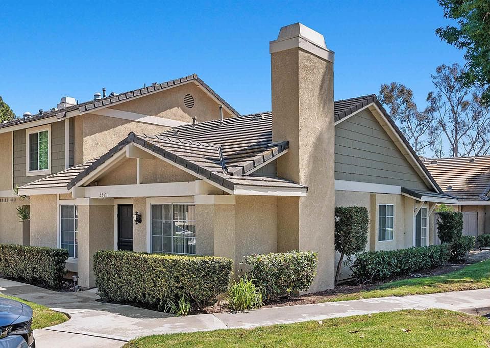 1st image of 3521 Caminito Carmel Lndg